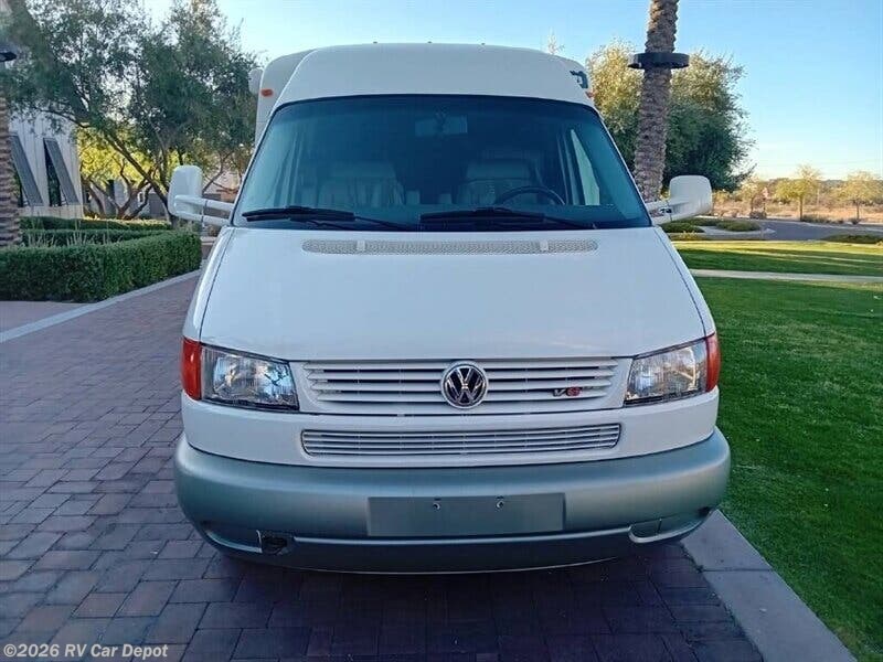 2002 Winnebago Rialta 22QD - Used Class B For Sale by RV Car Depot in Spring Valley, California