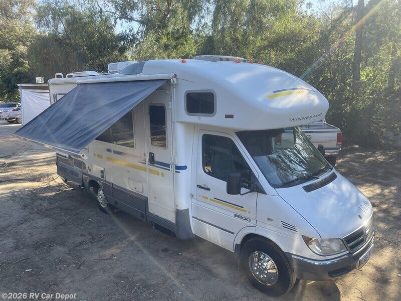 2006 View by Winnebago from RV Car Depot in Spring Valley, California