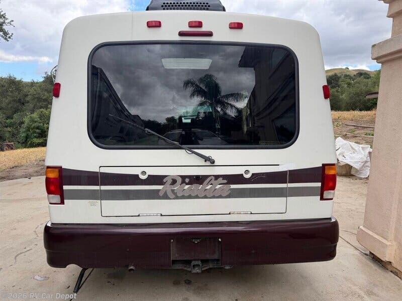 2000 Rialta by Winnebago from RV Car Depot in Spring Valley, California