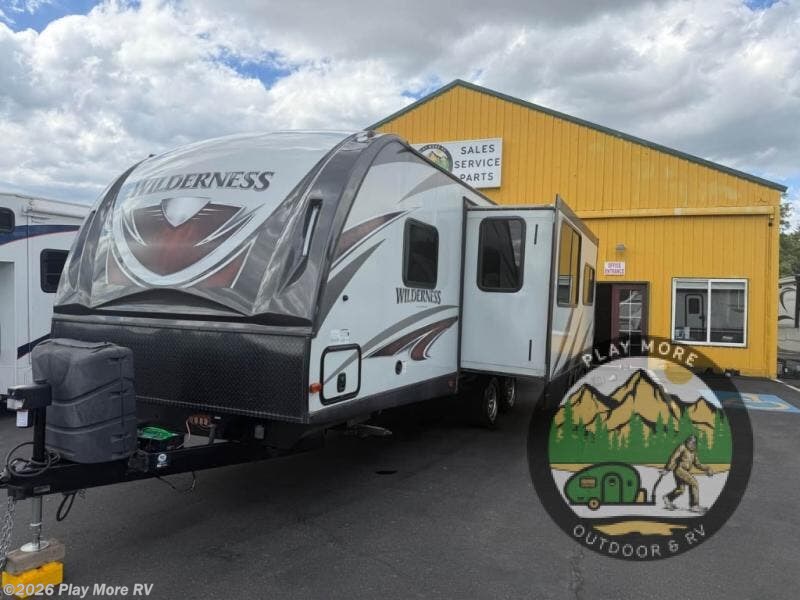 2018 Heartland Wilderness 2575RK - Used Travel Trailer For Sale by Play More RV in Post Falls, Idaho
