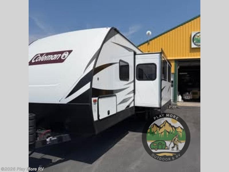 2021 Dutchmen Coleman Light 2755BH - Used Travel Trailer For Sale by Play More RV in Post Falls, Idaho