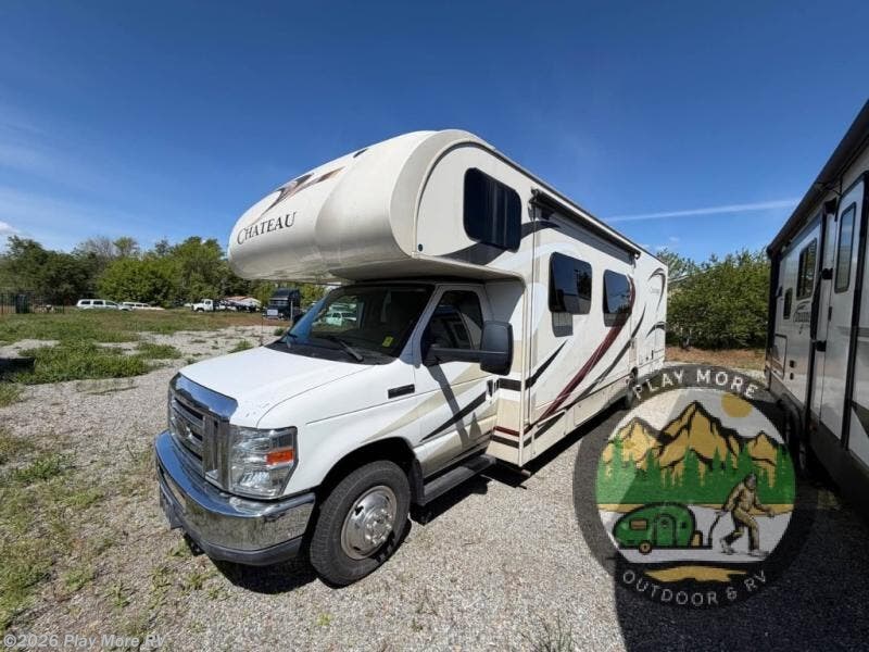 2015 Thor Motor Coach Chateau 31L - Used Class C For Sale by Play More RV in Post Falls, Idaho