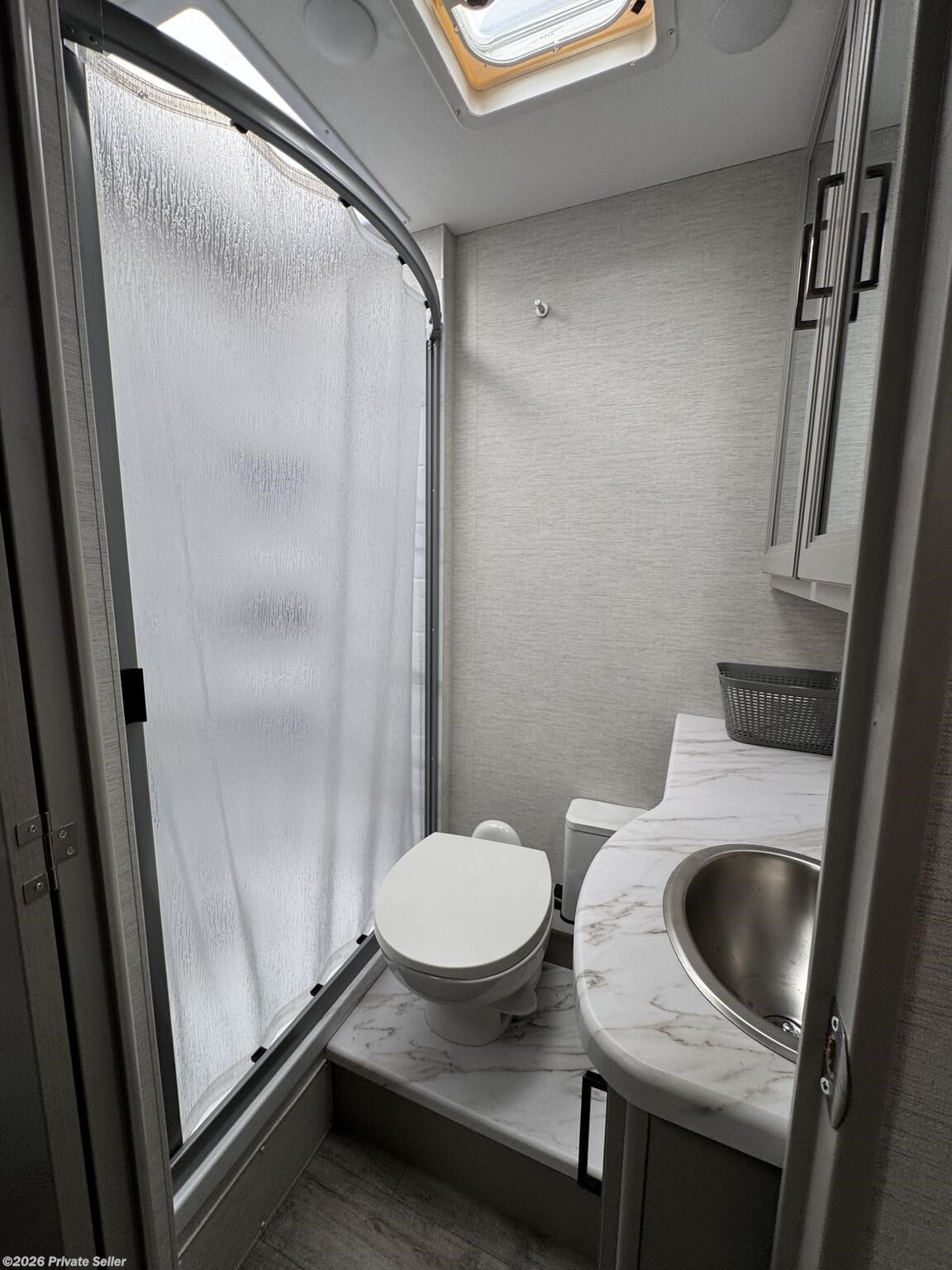 Used 2025 Thor Motor Coach Quantum SE 28 available in Brandon, Florida