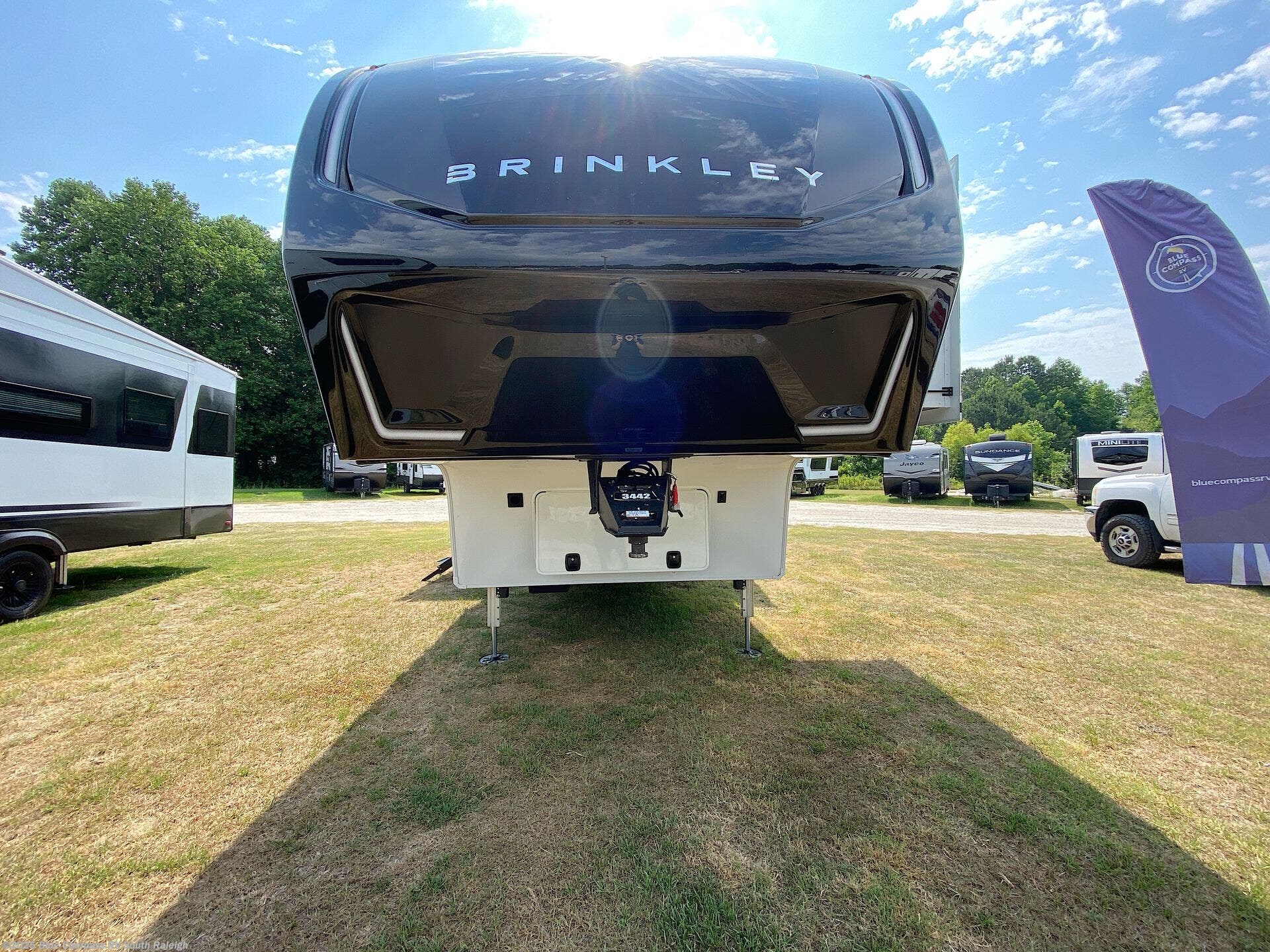 2024 Brinkley RV Model Z 3100 RV for Sale in Benson, NC 27504 T91106