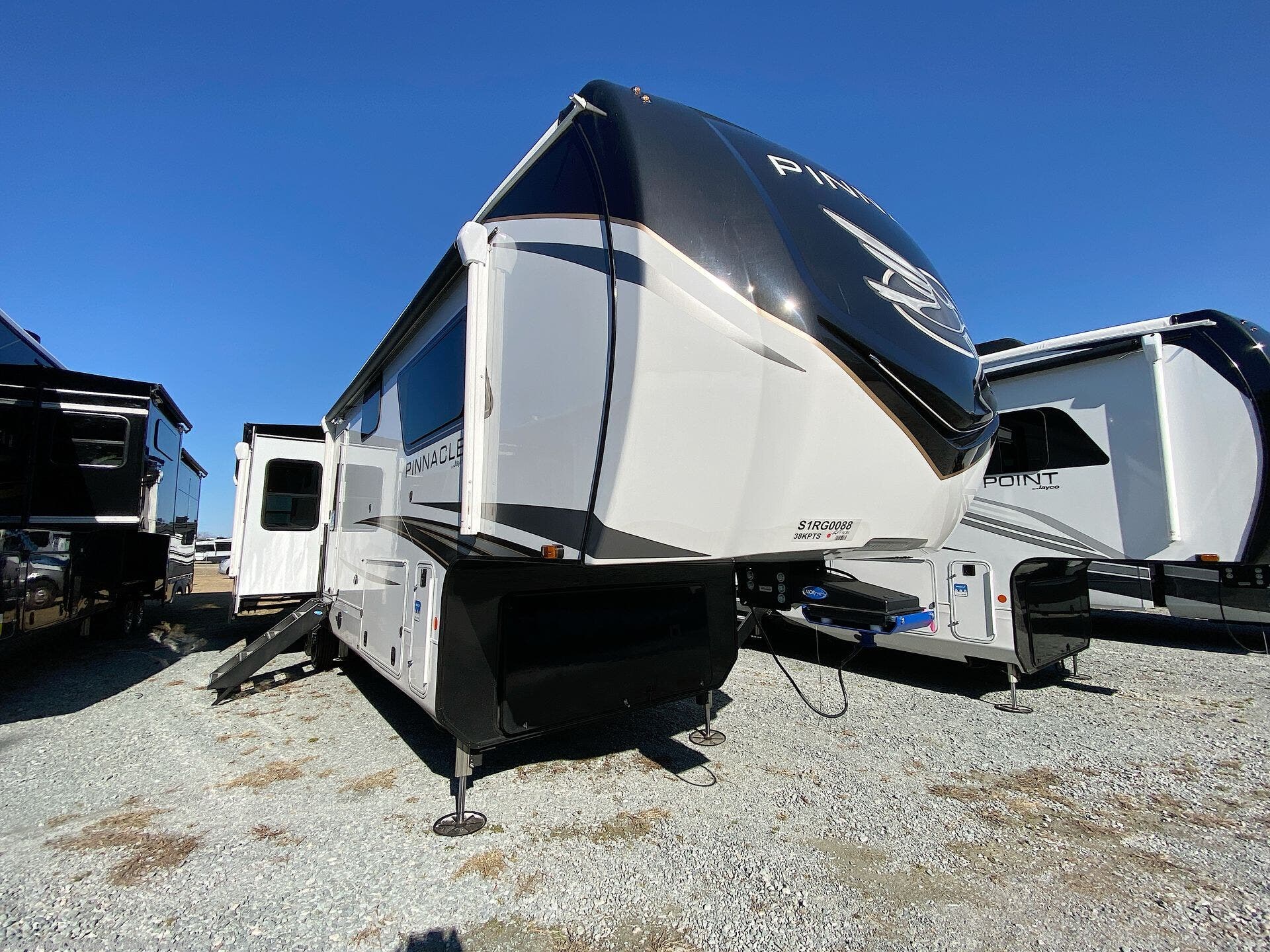 2025 Pinnacle 38KPTS by Jayco from Blue Compass RV South Raleigh in Benson, North Carolina
