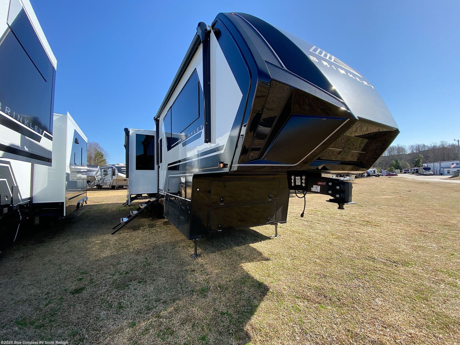 2025 Model G 3250 by Brinkley RV from Blue Compass RV South Raleigh in Benson, North Carolina