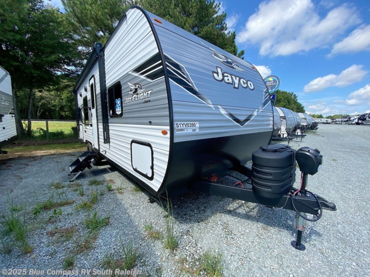 New 2025 Jayco Jay Flight SLX 260BH available in Benson, North Carolina