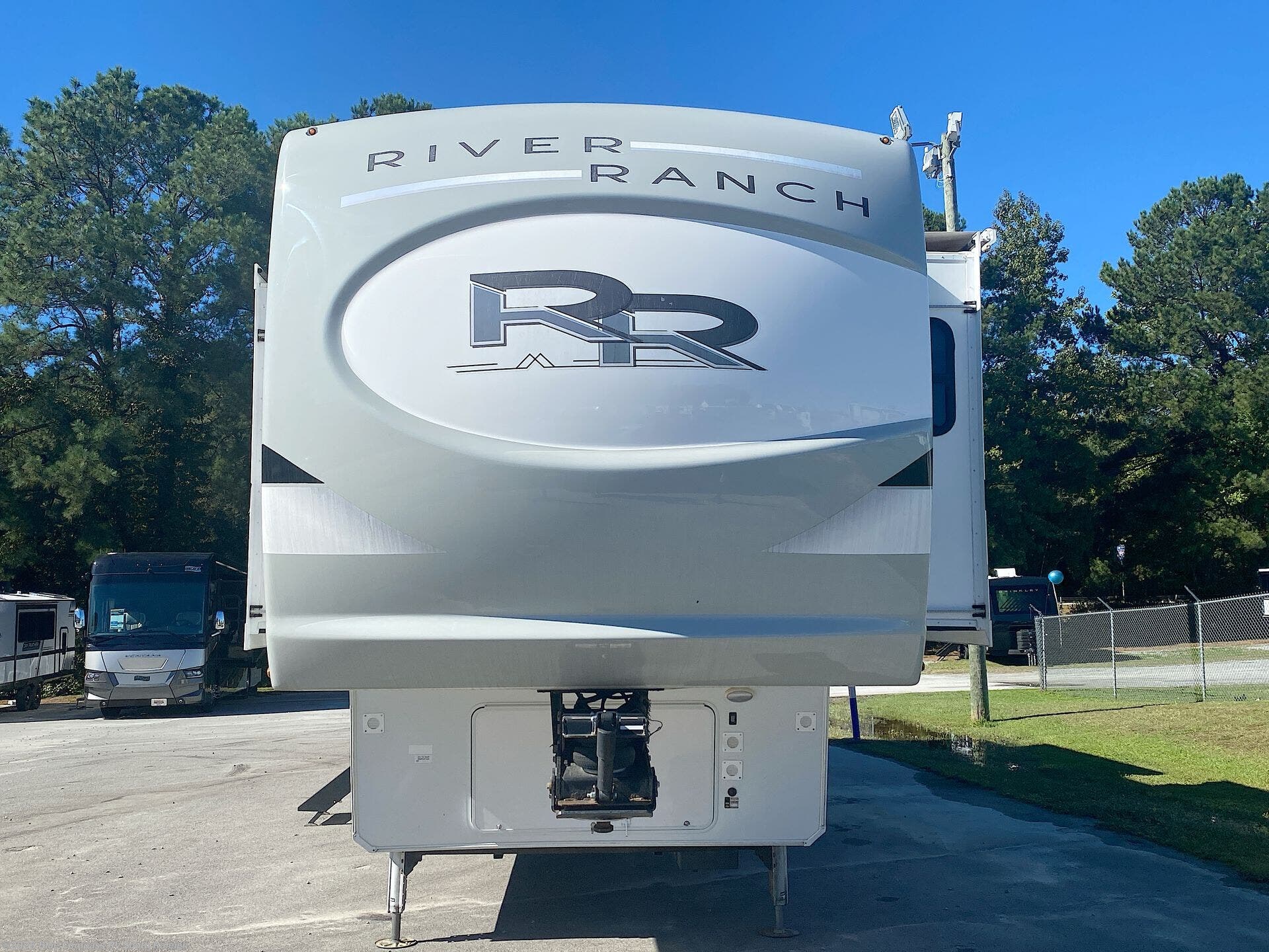 Used 2022 Palomino River Ranch Salem Hemisphere Hyper-Lyte 392mb available in Benson, North Carolina