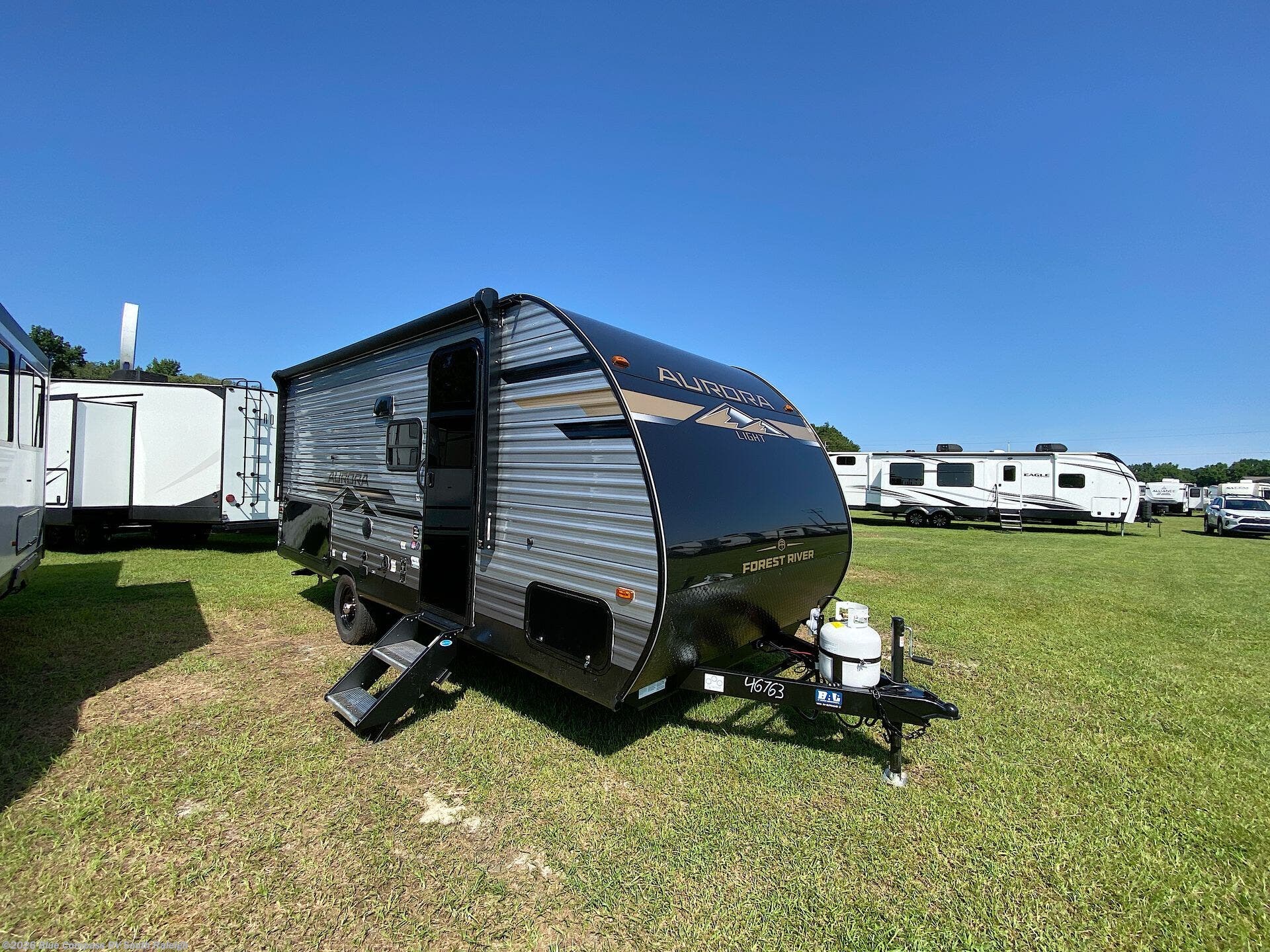 2026 Aurora Light 18BHS by Forest River from Blue Compass RV South Raleigh in Benson, North Carolina