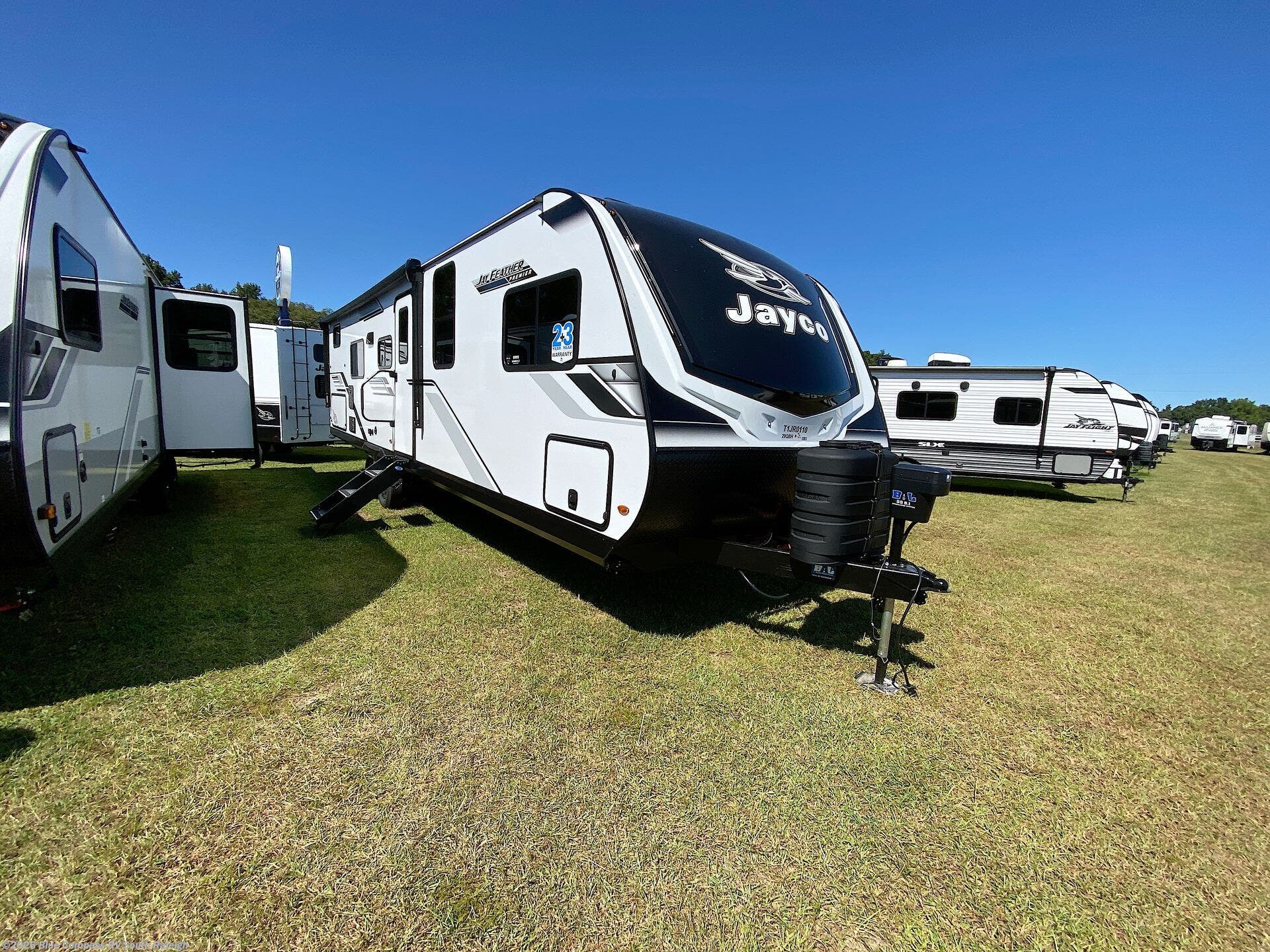 2026 Jay Feather 29QBH by Jayco from Blue Compass RV South Raleigh in Benson, North Carolina