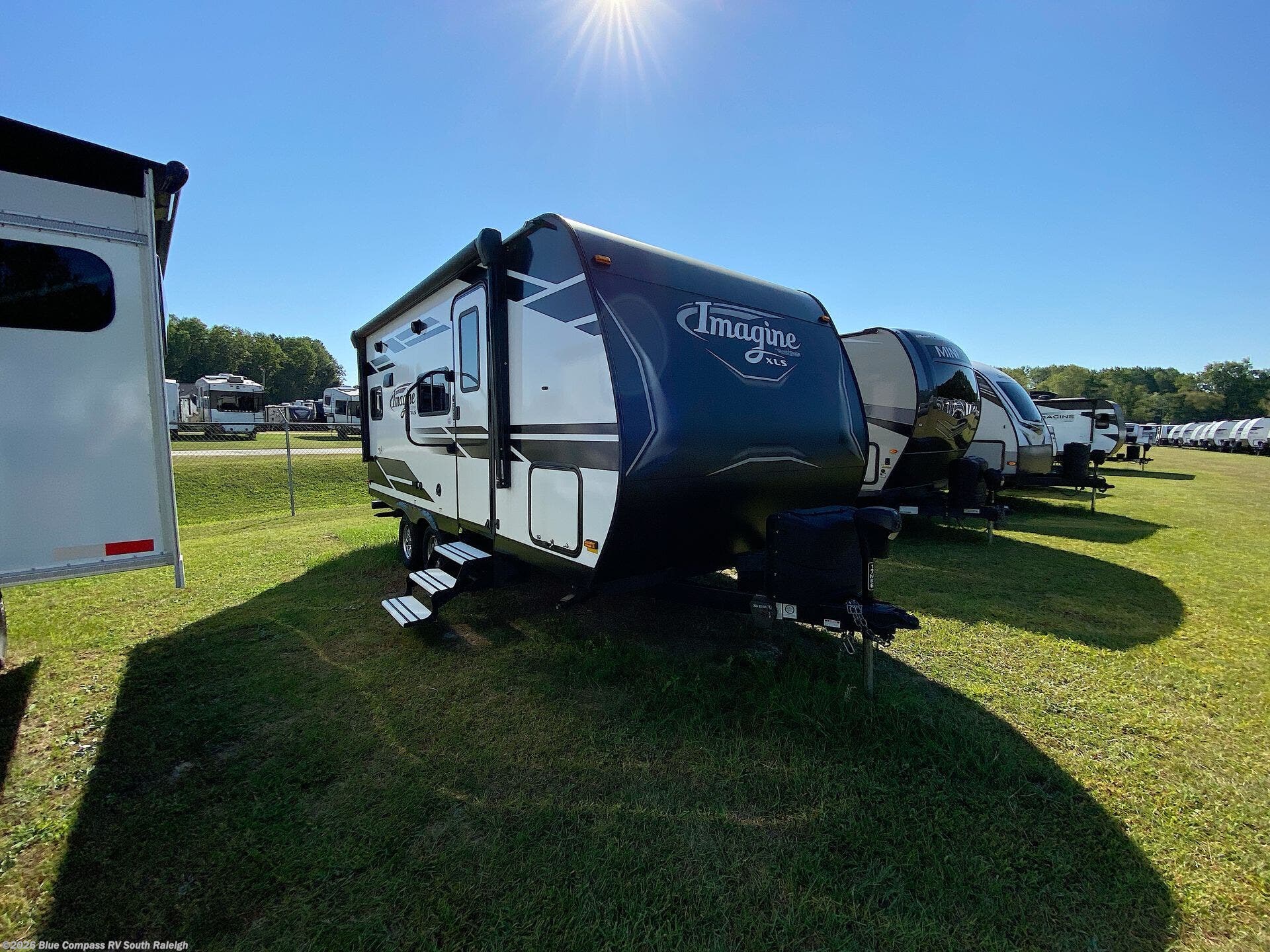 2020 Imagine XLS 17MKE by Grand Design from Blue Compass RV South Raleigh in Benson, North Carolina
