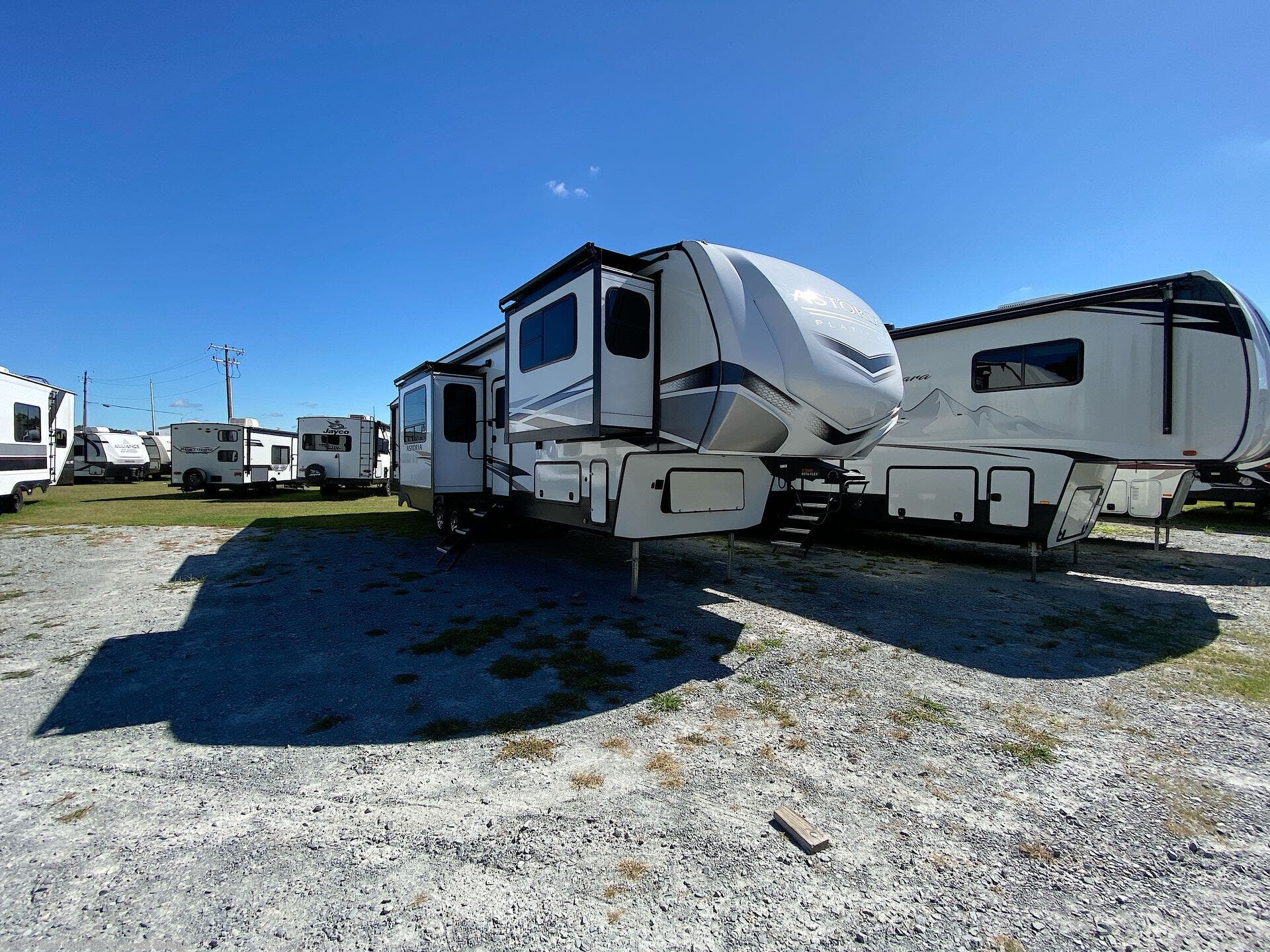 2023 Astoria 3803FLP by Dutchmen from Blue Compass RV South Raleigh in Benson, North Carolina