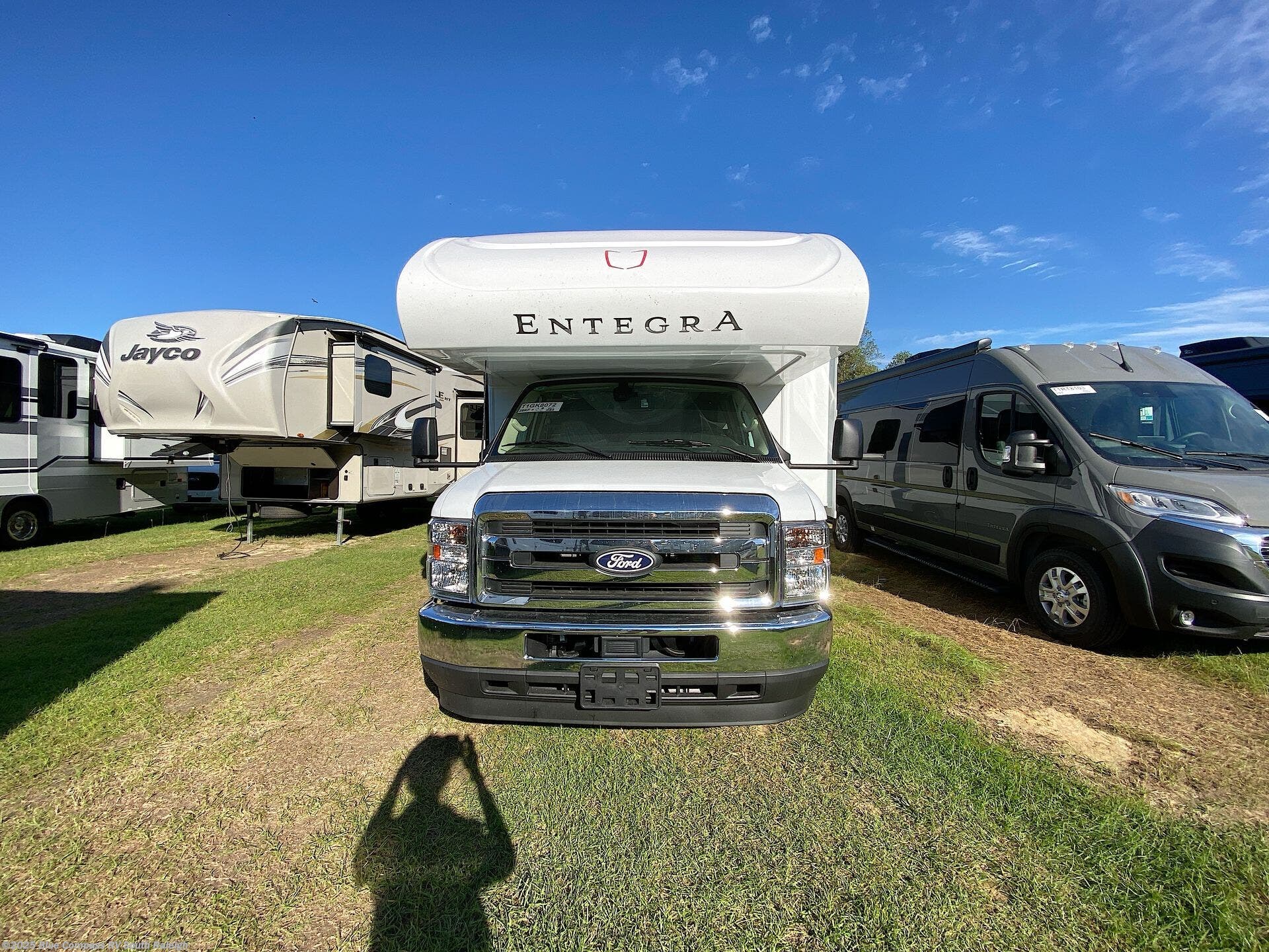 2026 Odyssey SE 29KF by Entegra Coach from Blue Compass RV South Raleigh in Benson, North Carolina