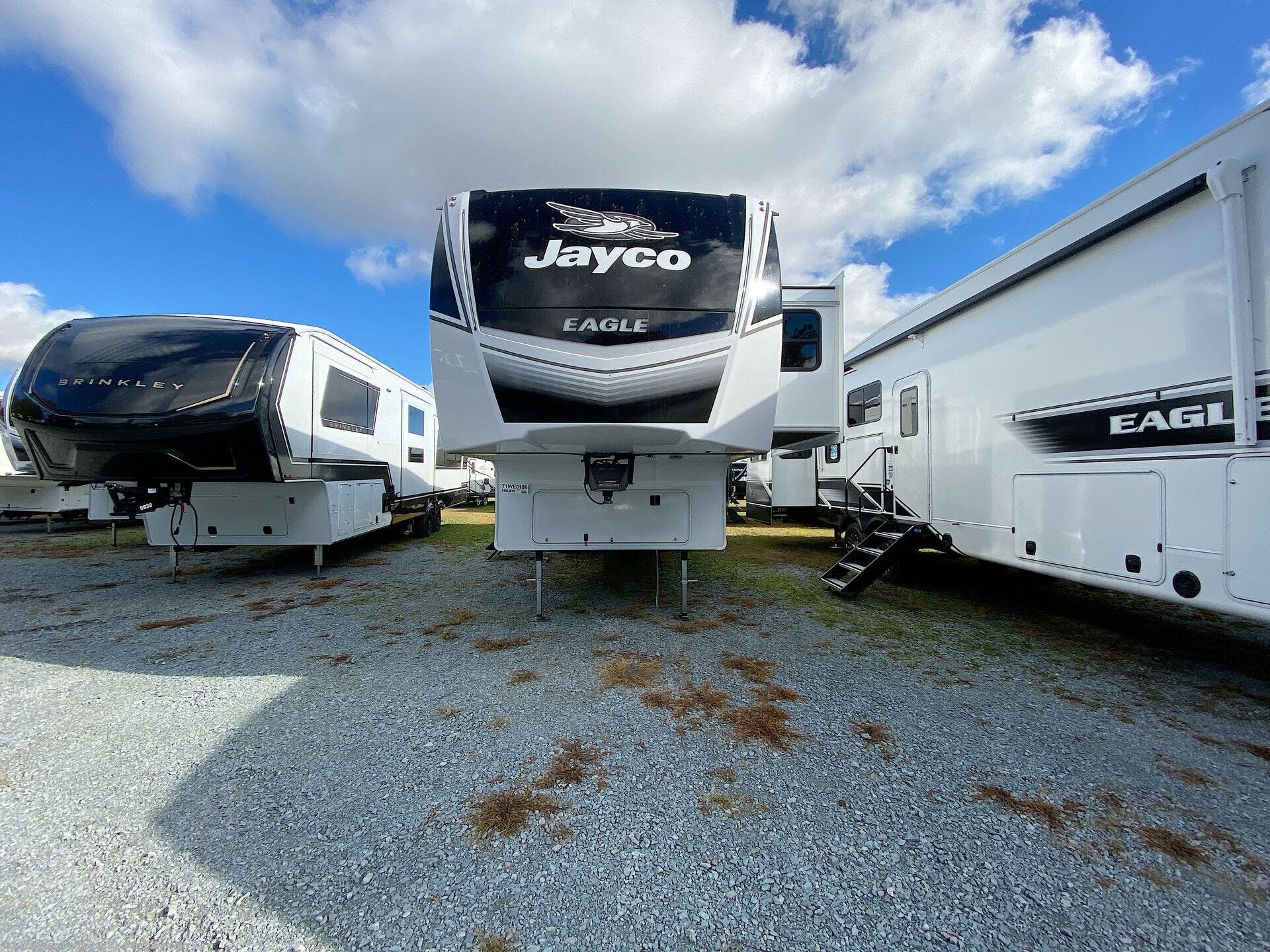 New 2026 Jayco Eagle 335LSTS available in Benson, North Carolina