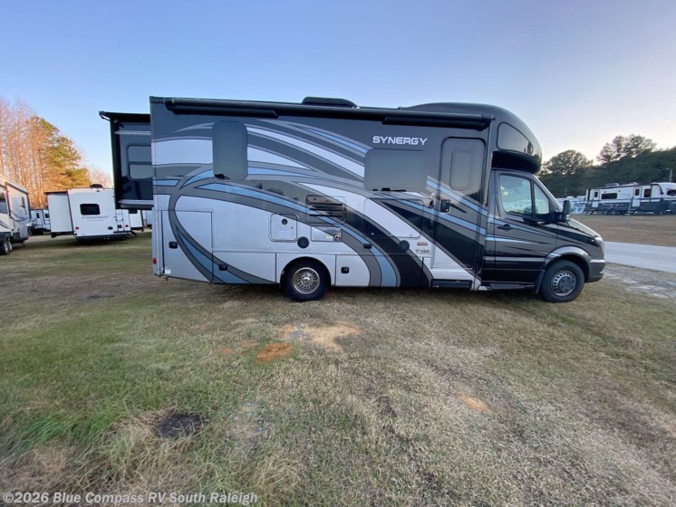 Synergy Rv 2017 Thor Motor Coach Synergy SP24 RV for Sale in Benson, NC 27504 ...
