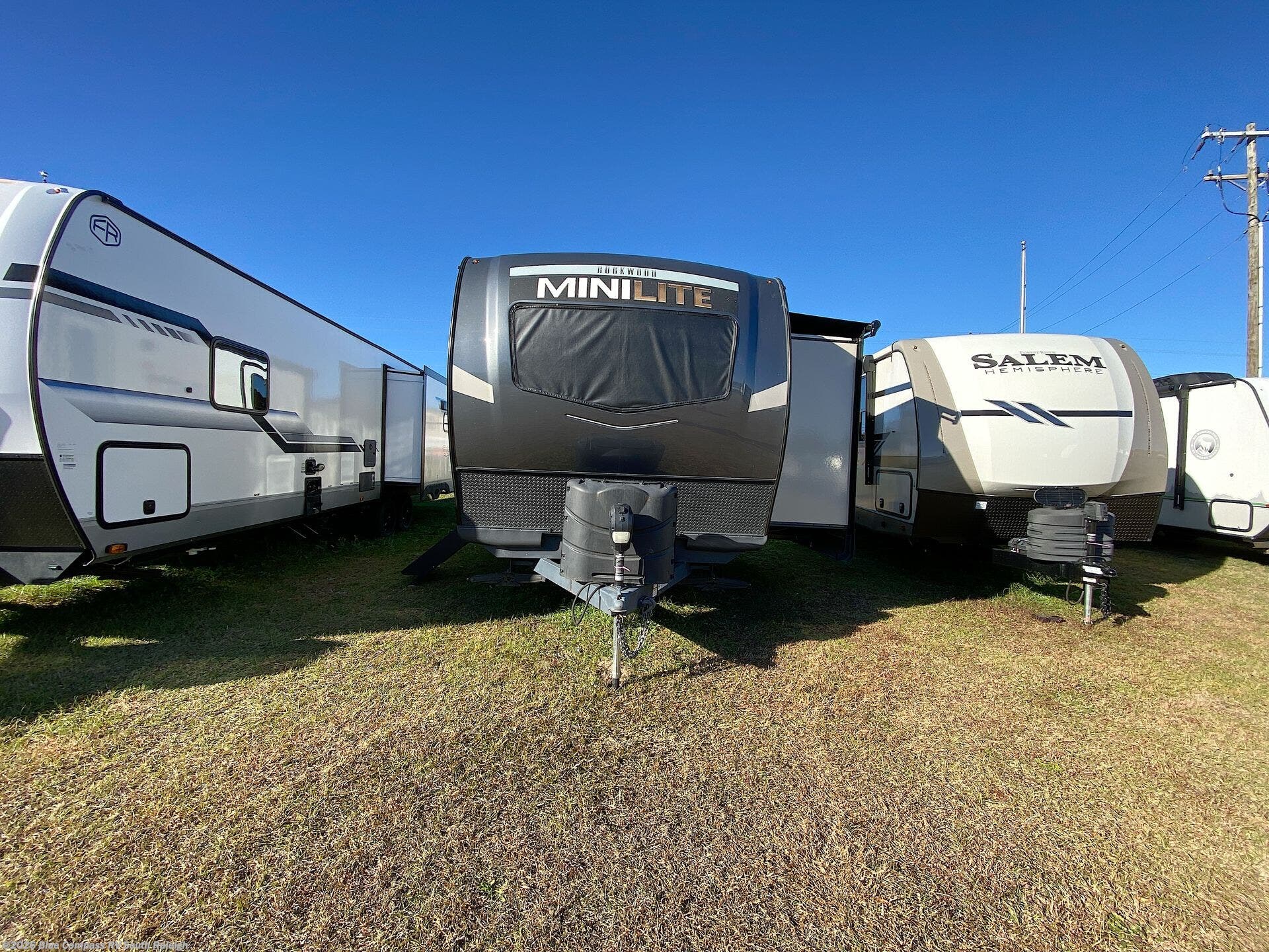 Used 2022 Forest River Rockwood Mini Lite 2516S available in Benson, North Carolina