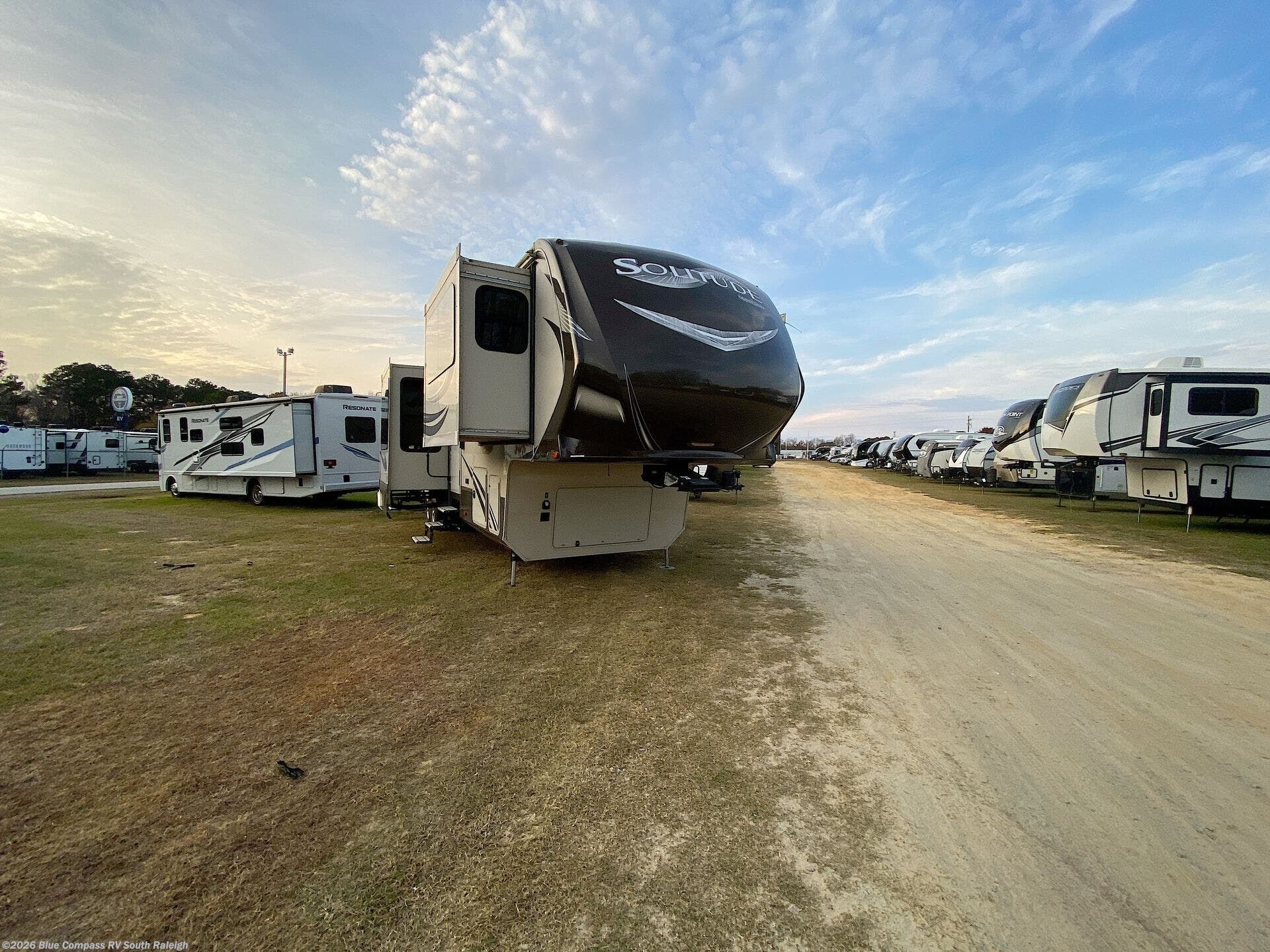 2015 Solitude 379FL by Grand Design from Blue Compass RV South Raleigh in Benson, North Carolina