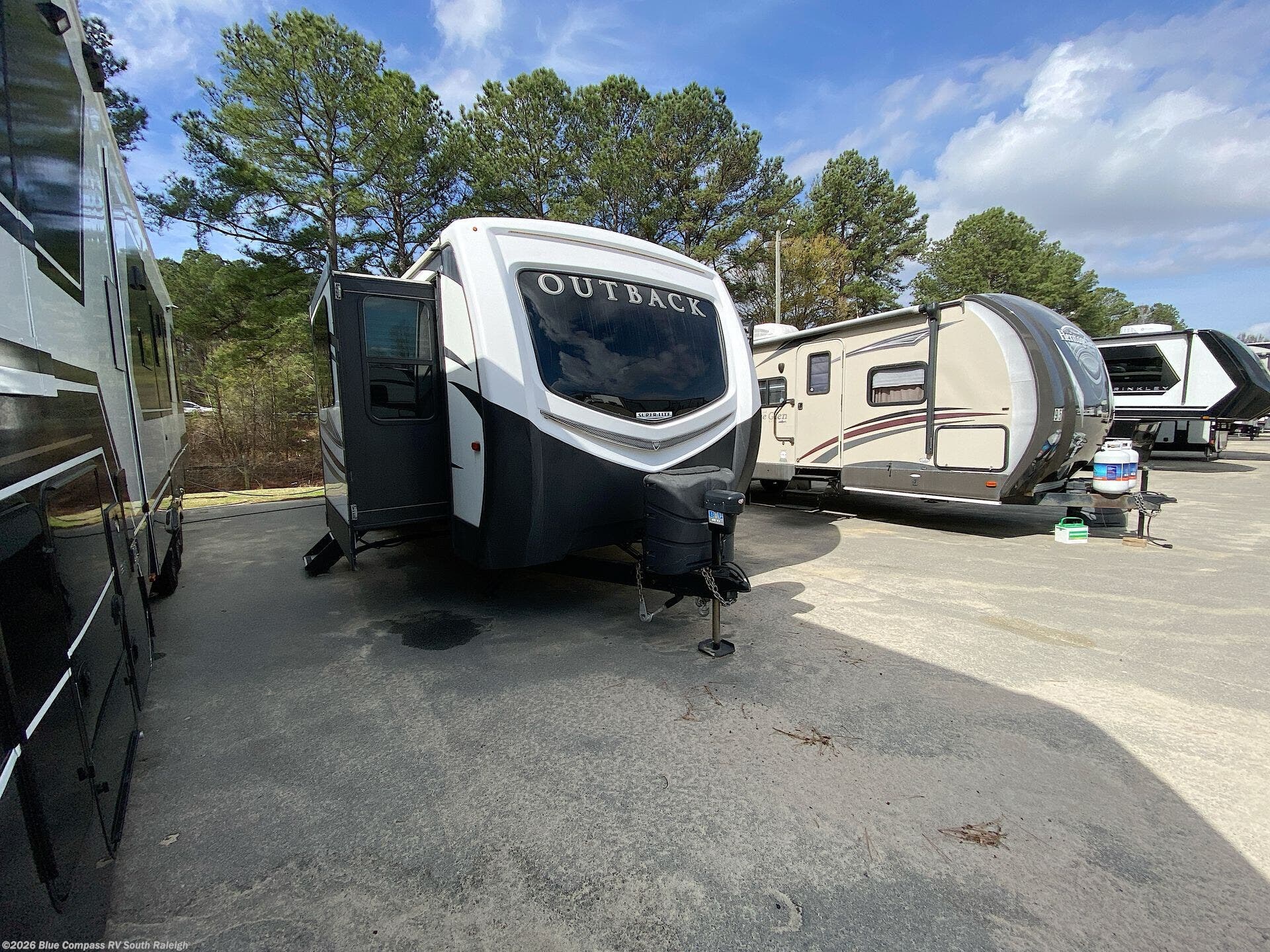 2018 Outback 333FE by Keystone from Blue Compass RV South Raleigh in Benson, North Carolina