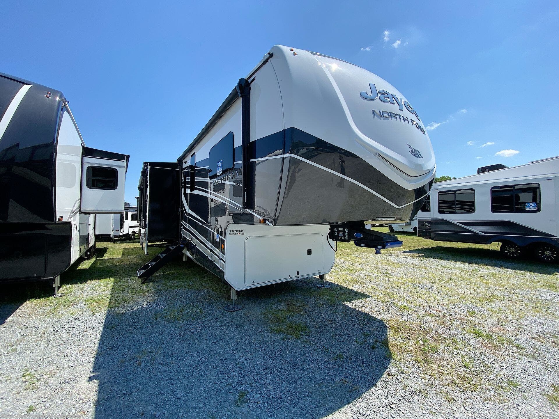 2026 North Point 395DSDB by Jayco from Blue Compass RV South Raleigh in Benson, North Carolina
