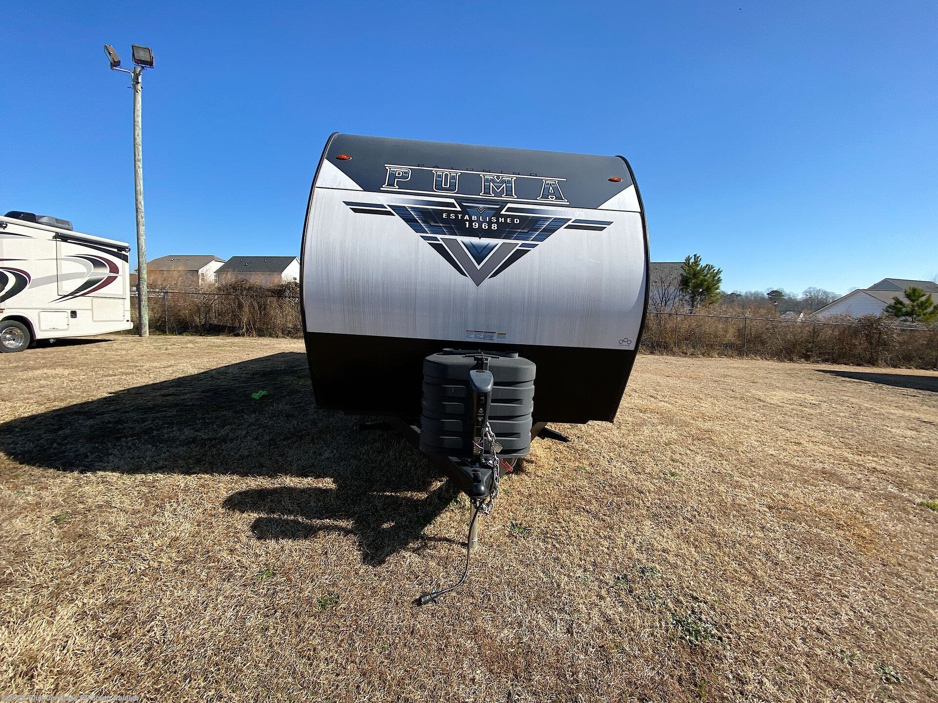 Used 2024 Palomino Puma 23BHQ available in Benson, North Carolina