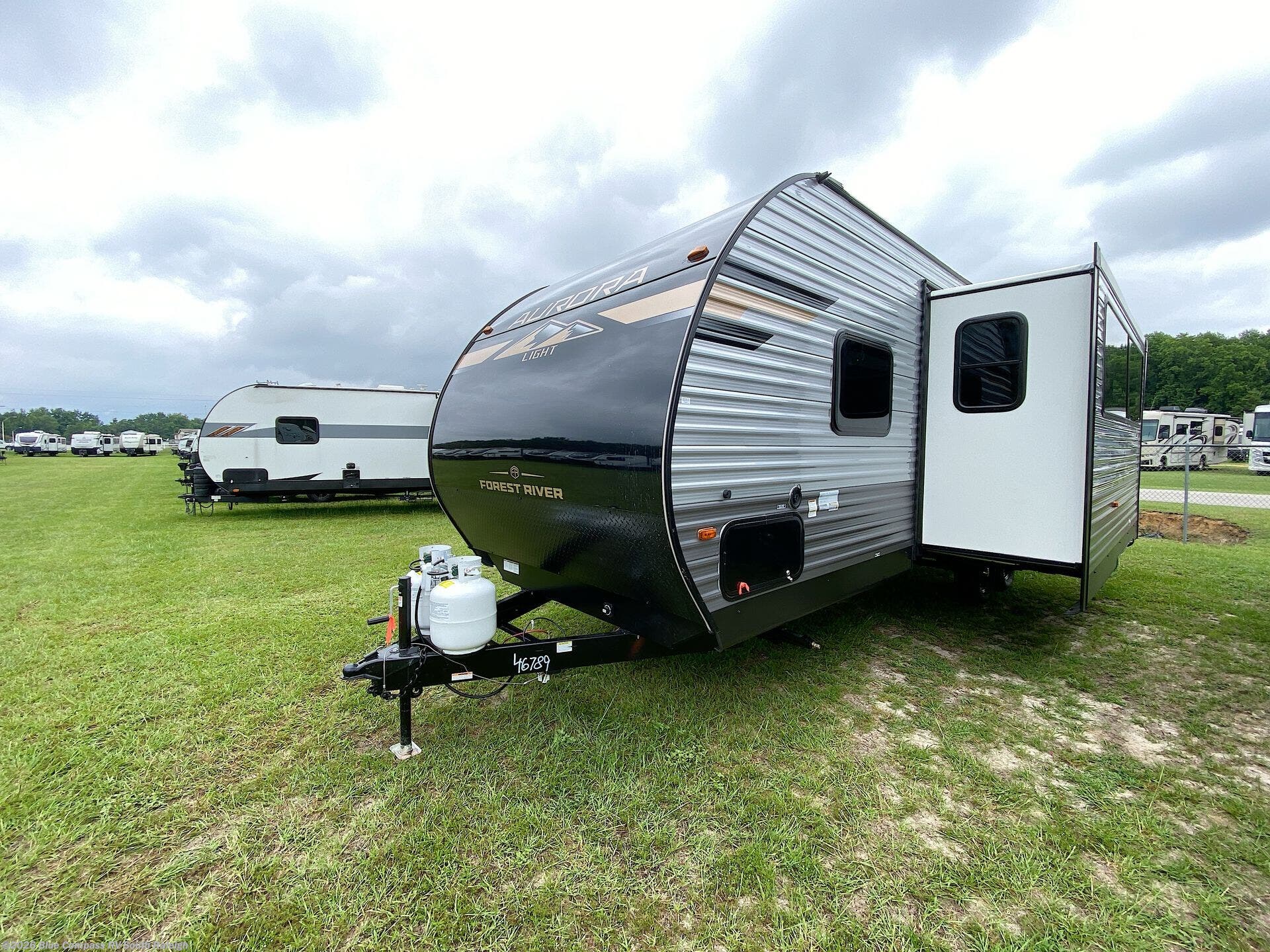 New 2026 Forest River Aurora Light 26BHS available in Benson, North Carolina