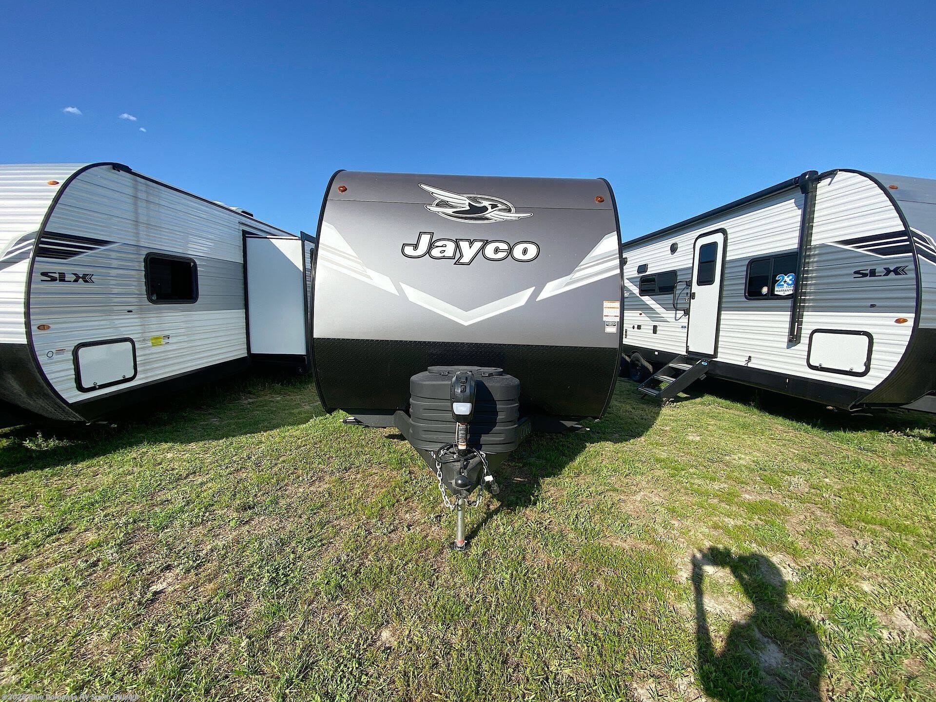 New 2027 Jayco Jay Flight SLX 260BH available in Benson, North Carolina