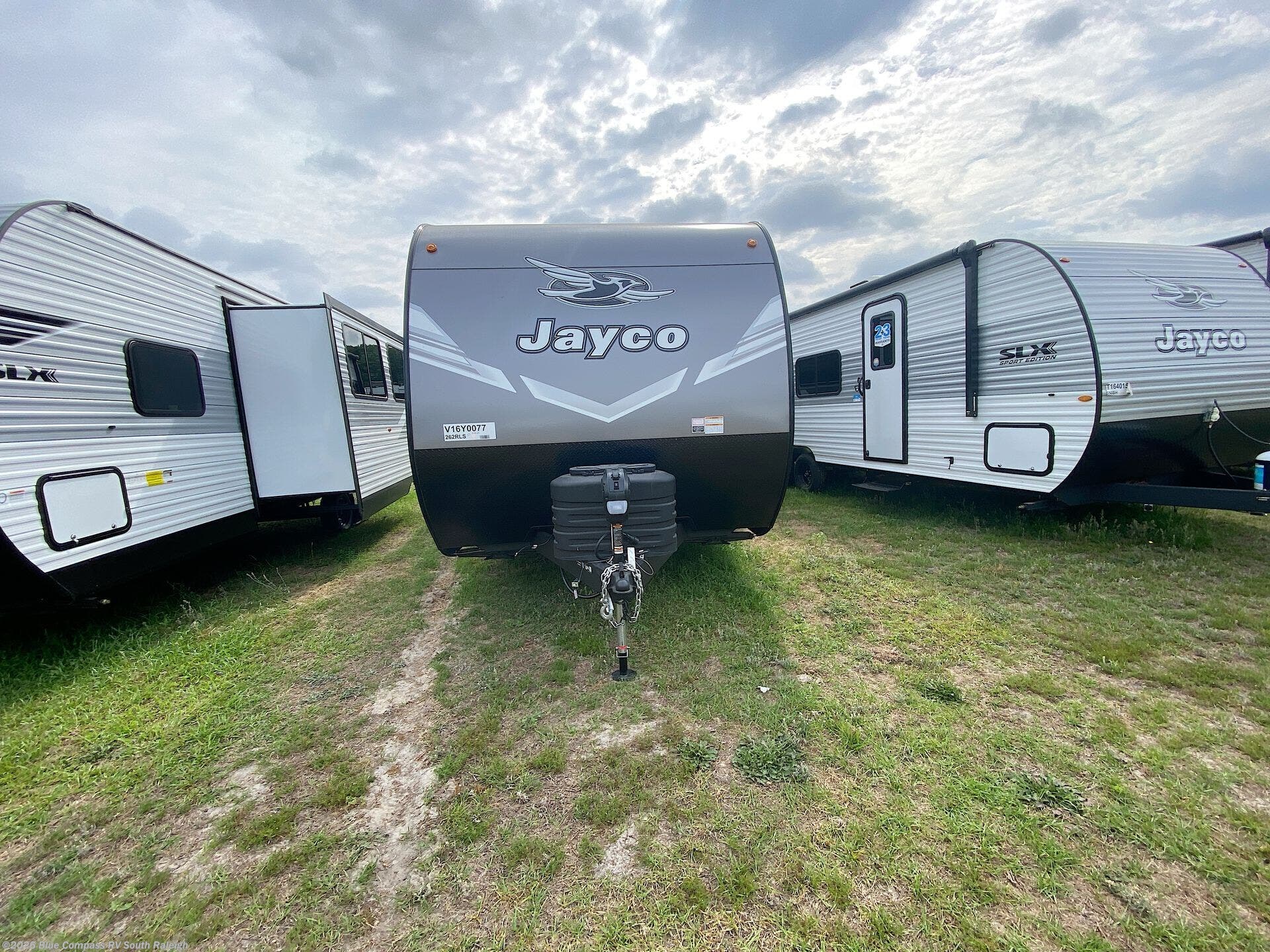 New 2027 Jayco Jay Flight SLX 262RLS available in Benson, North Carolina