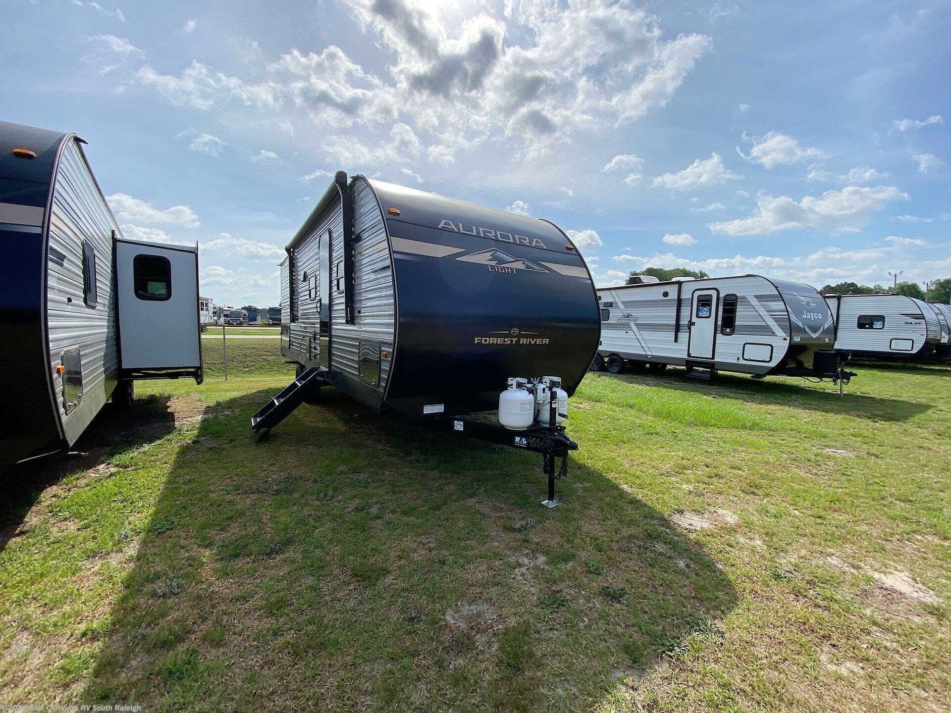 2026 Aurora Light 26BHS by Forest River from Blue Compass RV South Raleigh in Benson, North Carolina