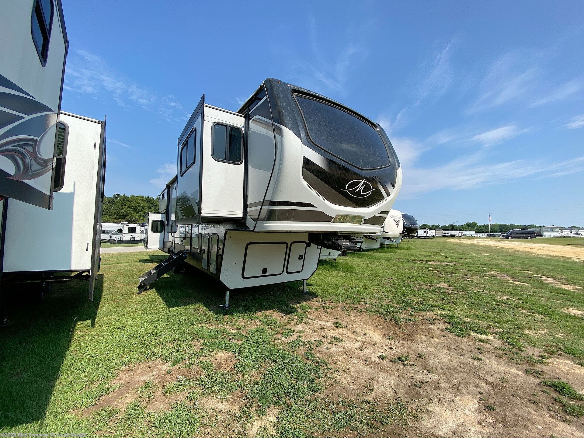 2024 Montana High Country 377FL by Keystone from Blue Compass RV South Raleigh in Benson, North Carolina