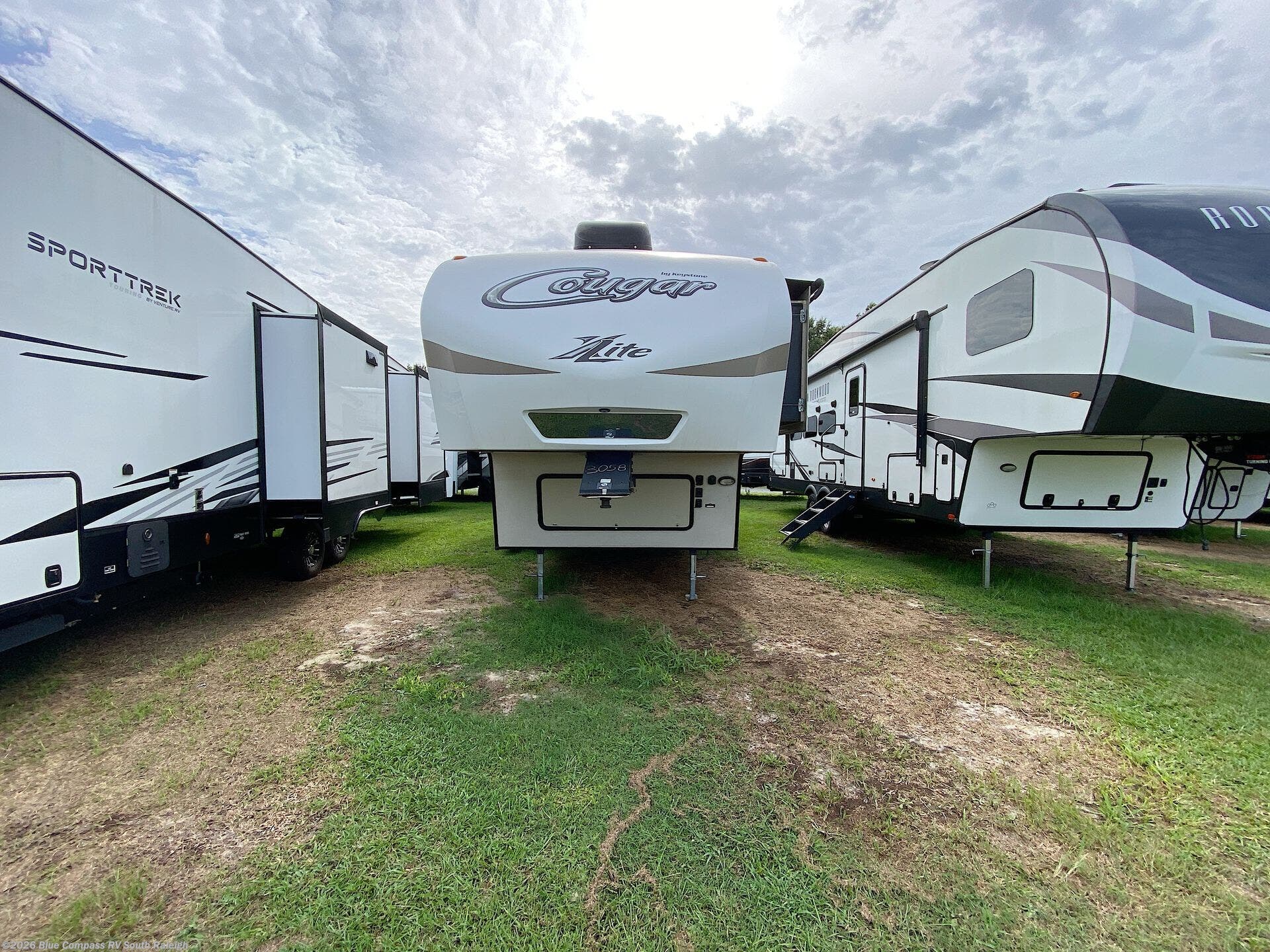Used 2018 Keystone Cougar Half-Ton Series 28SGS available in Benson, North Carolina