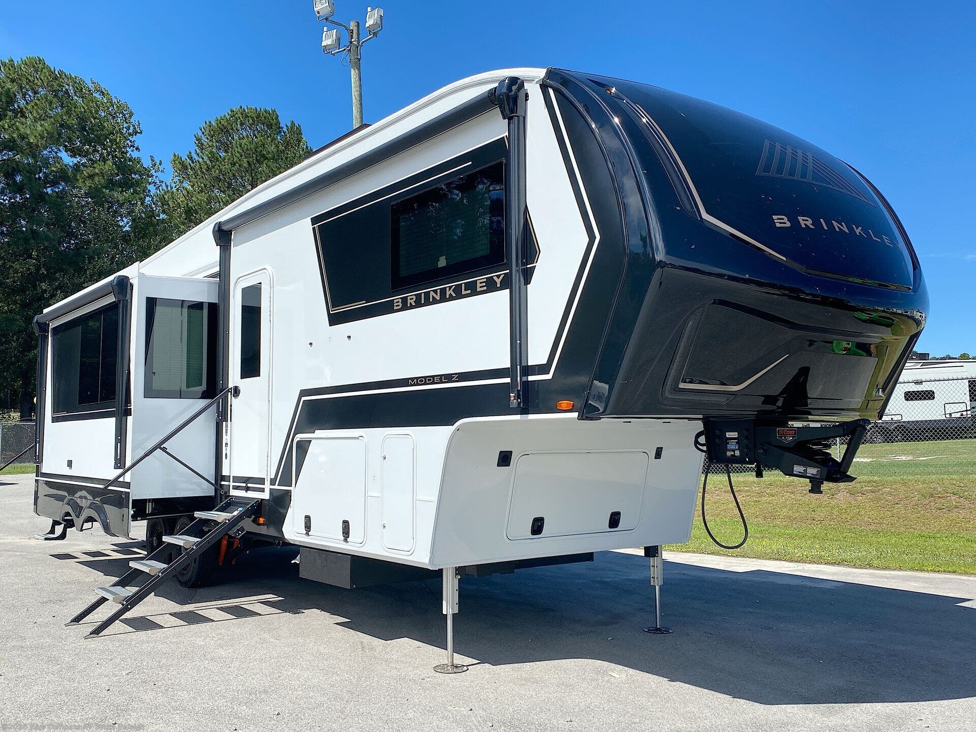 2027 Model Z 3210 by Brinkley RV from Blue Compass RV South Raleigh in Benson, North Carolina