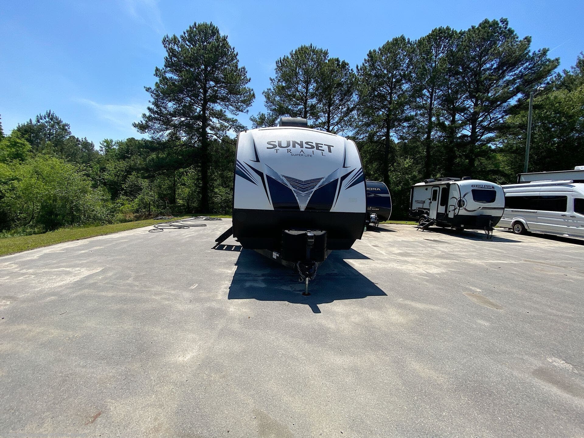 Used 2020 CrossRoads Sunset Trail Super Lite 336BH available in Benson, North Carolina
