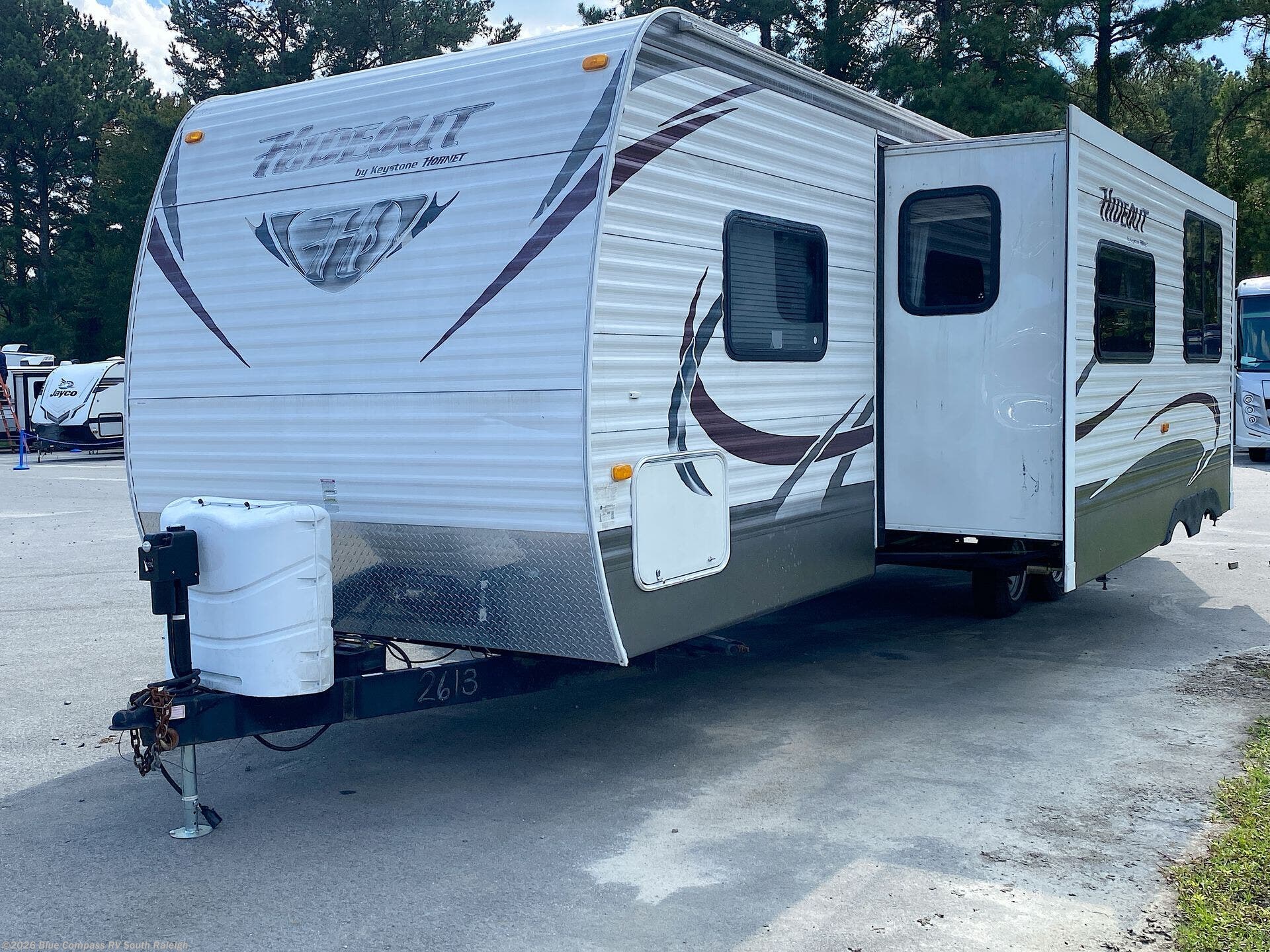 Used 2013 Keystone Hornet Hideout 28BHS available in Benson, North Carolina