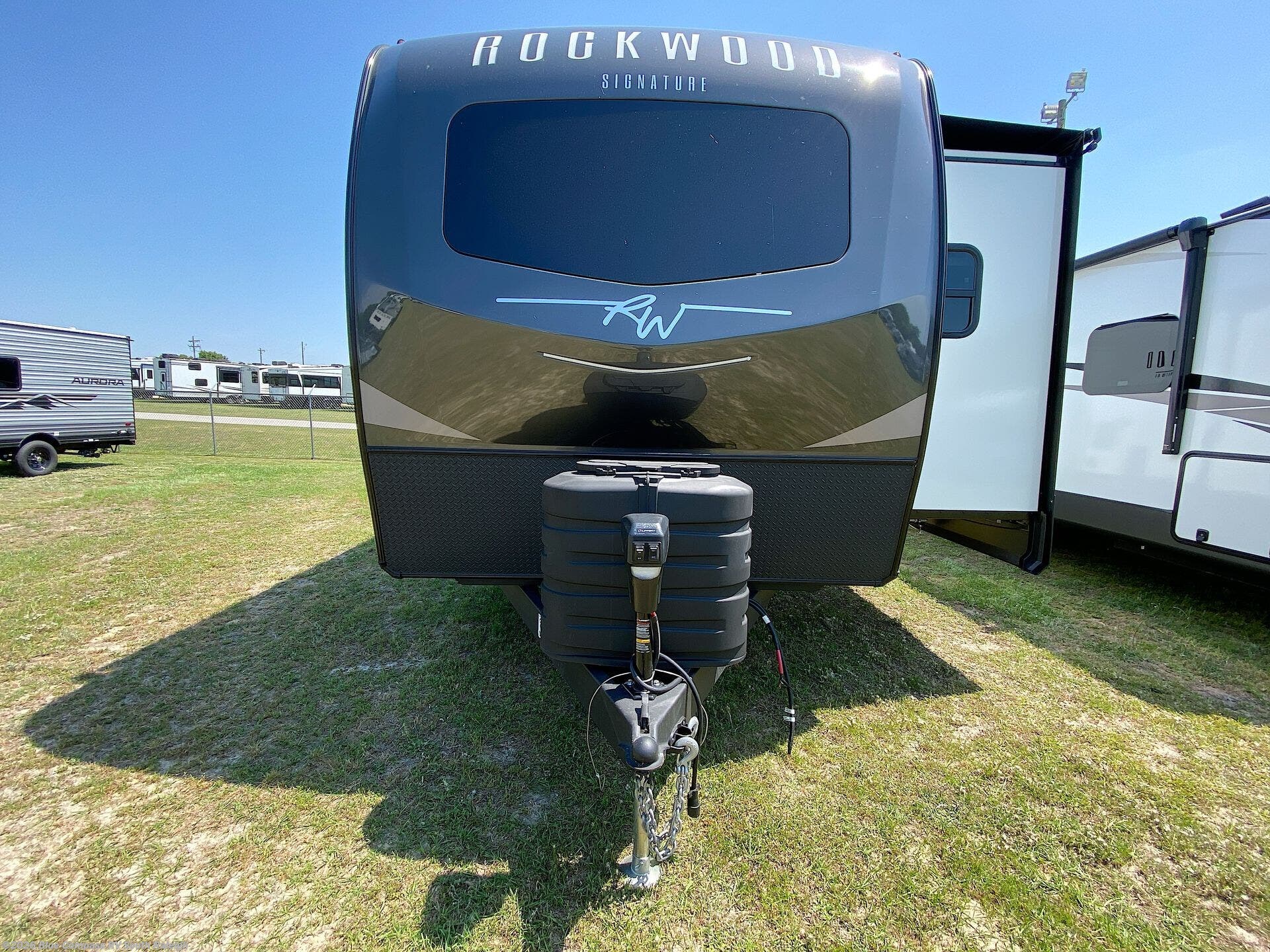 2025 Rockwood Signature 8337RL by Forest River from Blue Compass RV South Raleigh in Benson, North Carolina