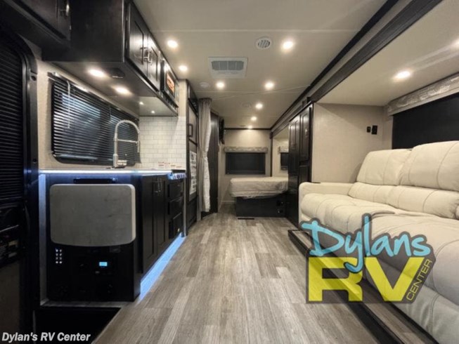 2022 isata 3 24FW by Dynamax Corp from Dylans RV Center in Sewell, New Jersey
