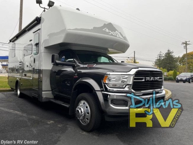 2022 Isata 5 28SS by Dynamax Corp from Dylans RV Center in Sewell, New Jersey