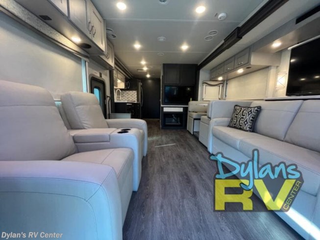 2024 Pasadena 38FX by Thor Motor Coach from Dylans RV Center in Sewell, New Jersey