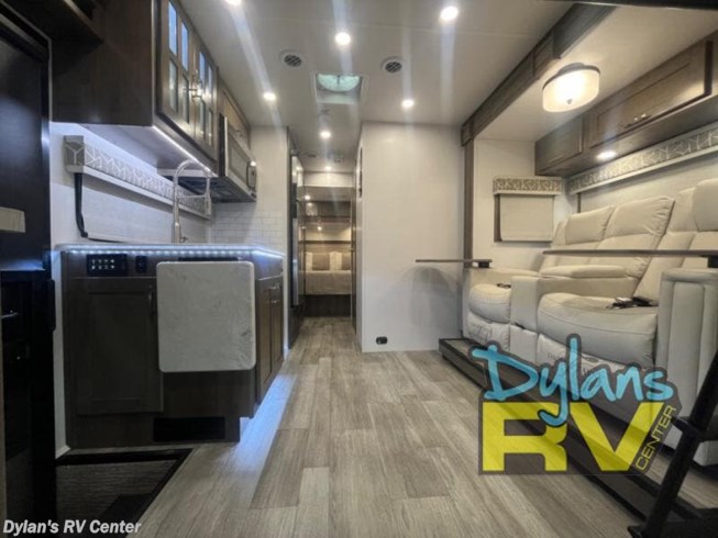 2024 isata 5 28SS by Dynamax Corp from Dylans RV Center in Sewell, New Jersey