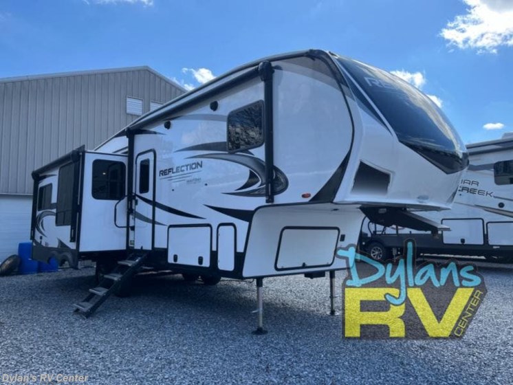 Used 2023 Grand Design Reflection 303RLS available in Sewell, New Jersey