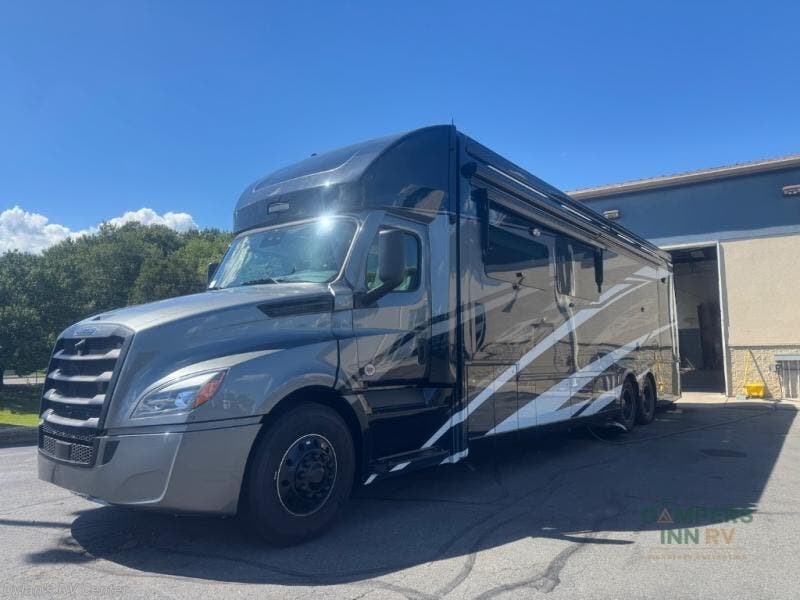 New 2026 Newmar Summit Aire 4505 available in Sewell, New Jersey