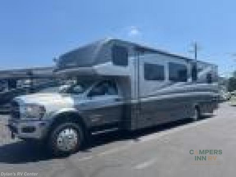 Used 2023 Dynamax Corp Isata 5 34DS available in Sewell, New Jersey