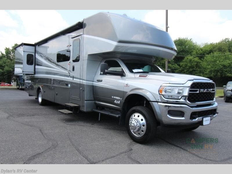 2023 Isata 5 34DS by Dynamax Corp from Campers Inn RV Signature Collection in Sewell, New Jersey