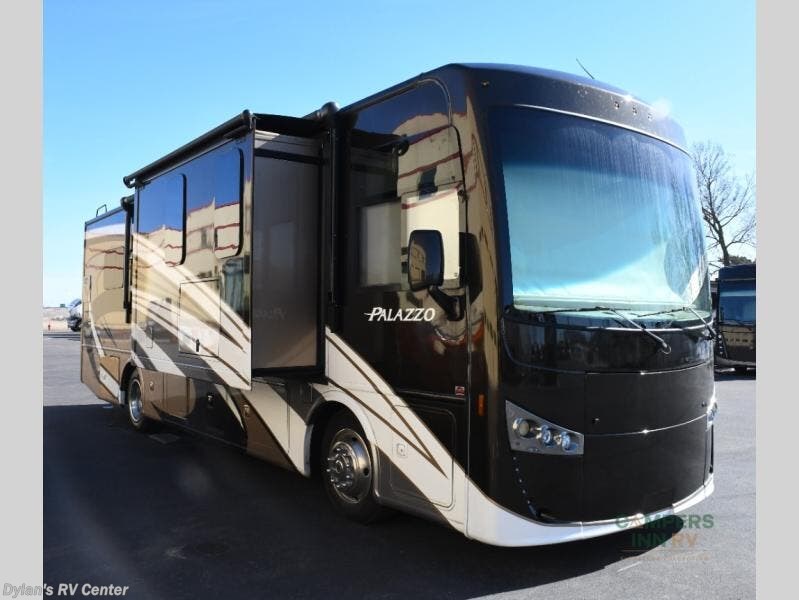 2016 Palazzo 33.4 by Thor Motor Coach from Campers Inn RV Signature Collection in Sewell, New Jersey