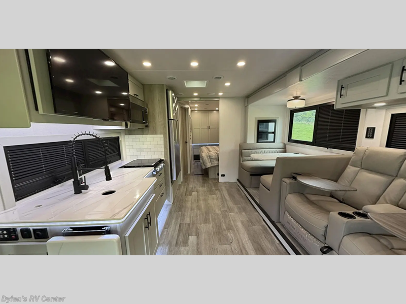 2026 Europa 31SS by Dynamax Corp from Campers Inn RV Signature Collection in Sewell, New Jersey