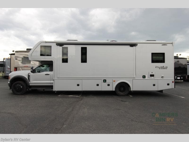 New 2026 Dynamax Corp isata 6 31KSF 4x4 available in Sewell, New Jersey