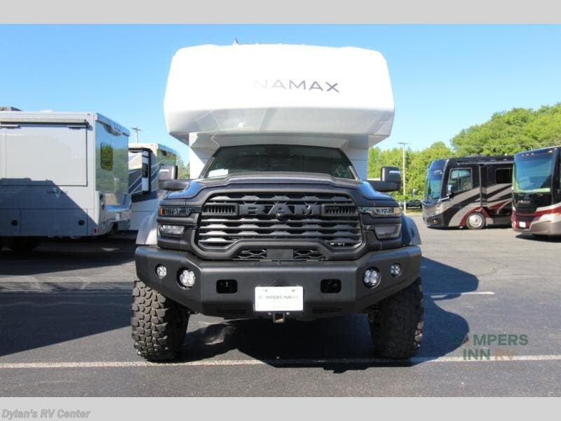 2026 isata 5 30FW by Dynamax Corp from Campers Inn RV Signature Collection in Sewell, New Jersey