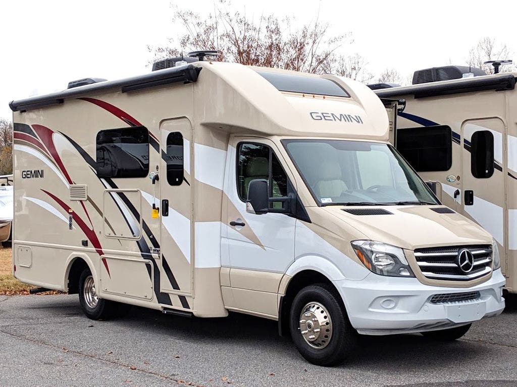 2019 Thor Motor Coach Gemini 24TF RV for Sale in Claremont, NC 28610