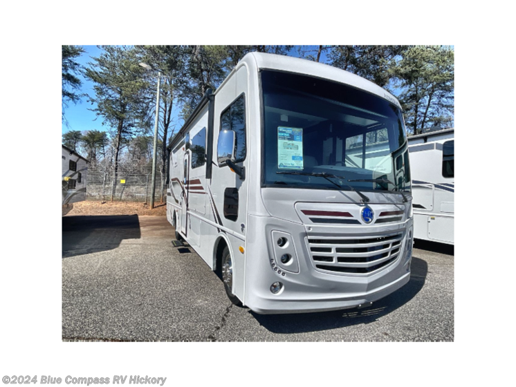 New 2024 Holiday Rambler Admiral 28A available in Claremont, North Carolina