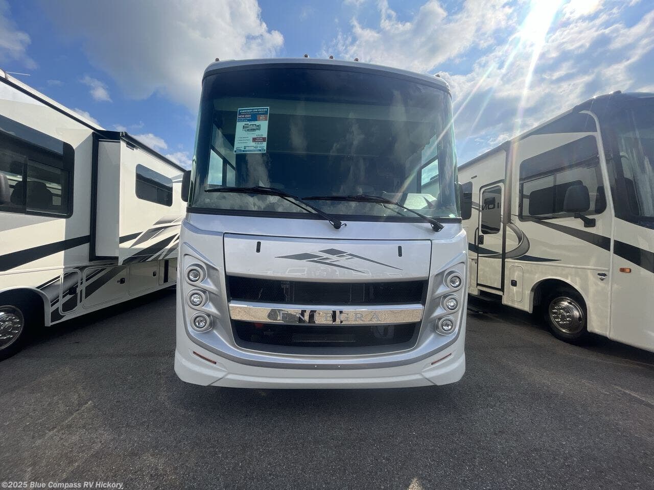 2025 Entegra Coach Vision 27A RV for Sale in Claremont, NC 28610