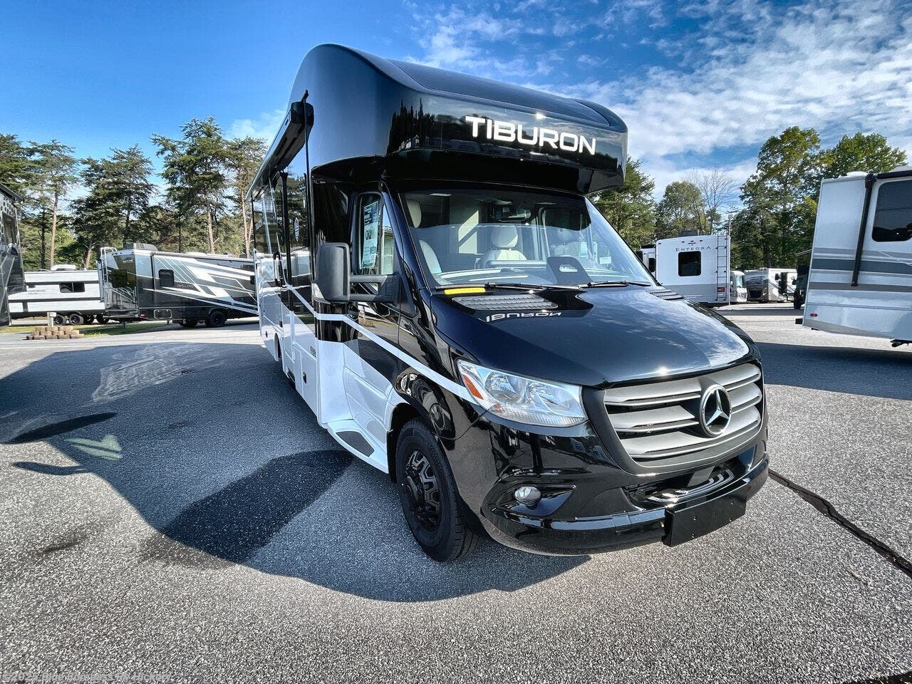 2026 Tiburon Sprinter 24RW by Thor Motor Coach from Blue Compass RV Hickory in Claremont, North Carolina